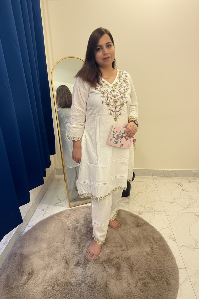 White Mul Cotton Co-ord Set with Floral Thread Work