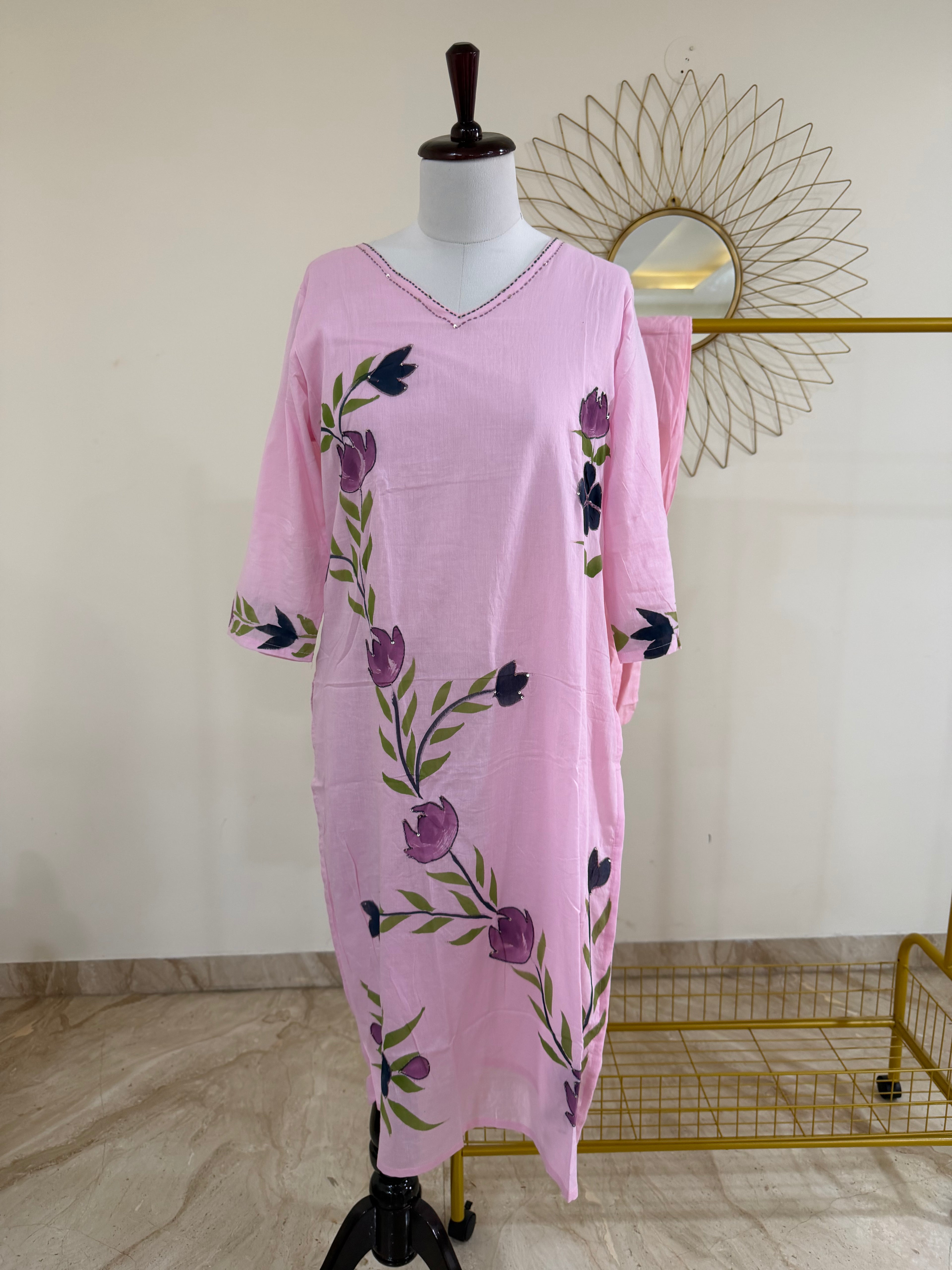 Baby Pink Mul Cotton Hand-Painted 3-Piece Suit Set
