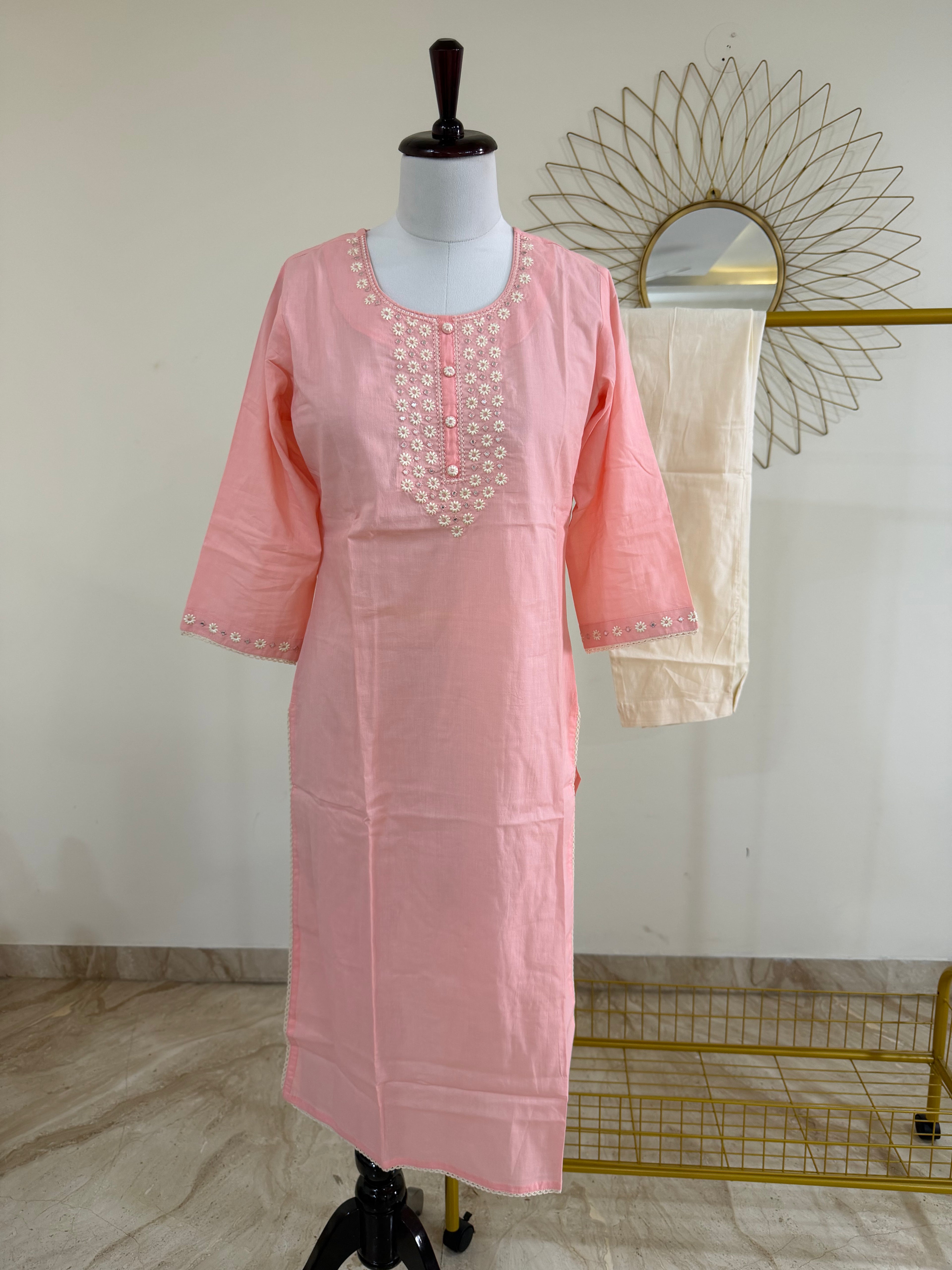 Soft Pink Cotton Casual Kurta Set with Neck Detailing