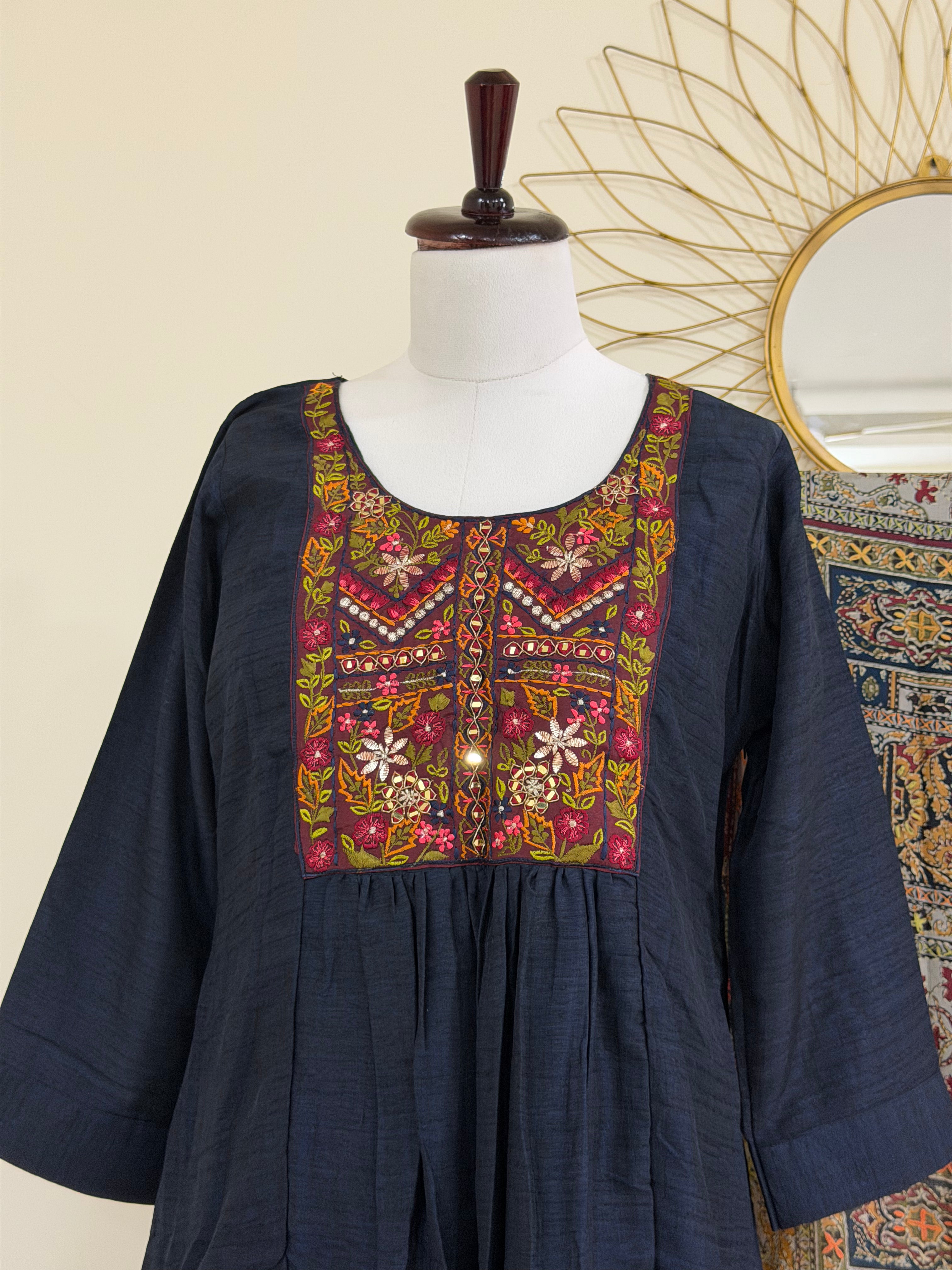 Navy Blue Chanderi 3-Piece Suit Set with Kantha Work